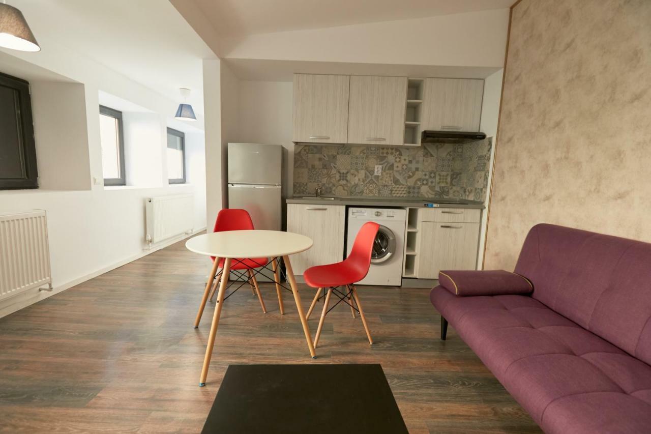 Stanford Apartments ブカレスト エクステリア 写真