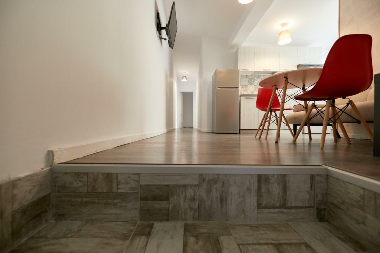 Stanford Apartments ブカレスト エクステリア 写真