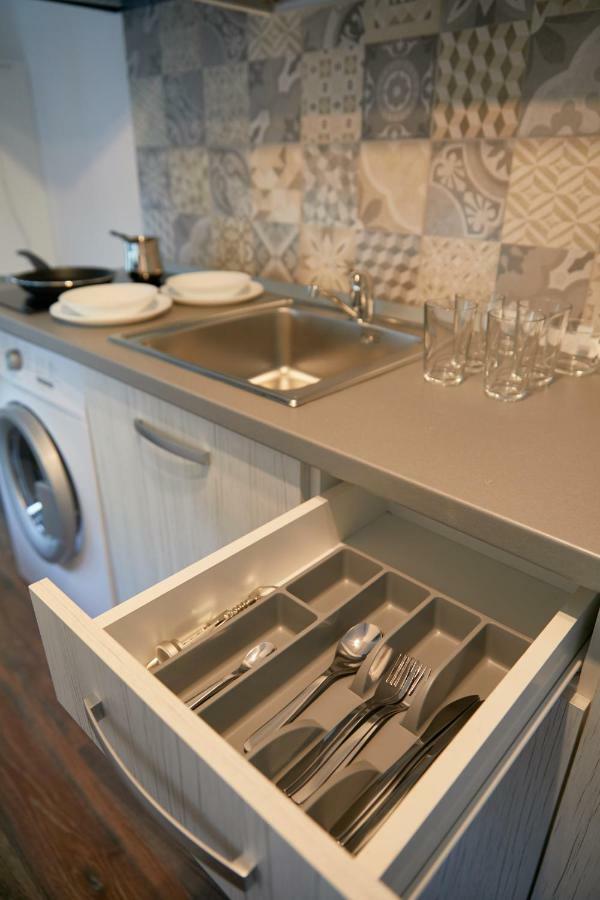 Stanford Apartments ブカレスト エクステリア 写真