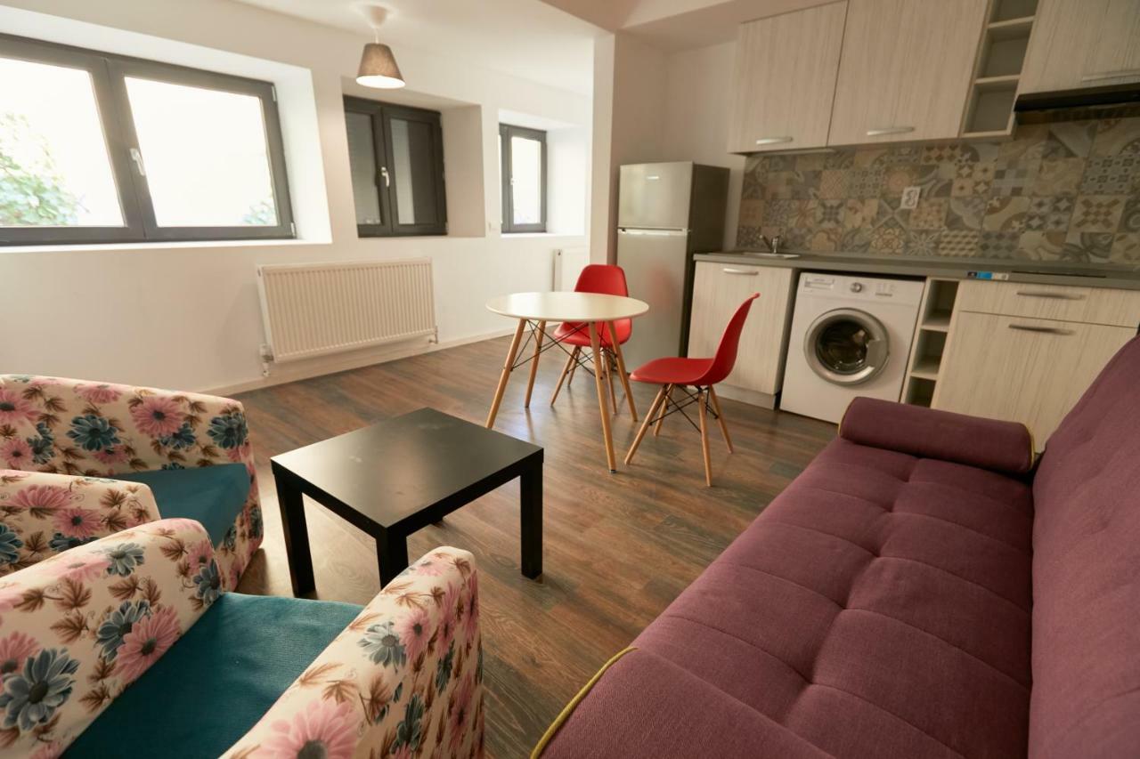 Stanford Apartments ブカレスト エクステリア 写真