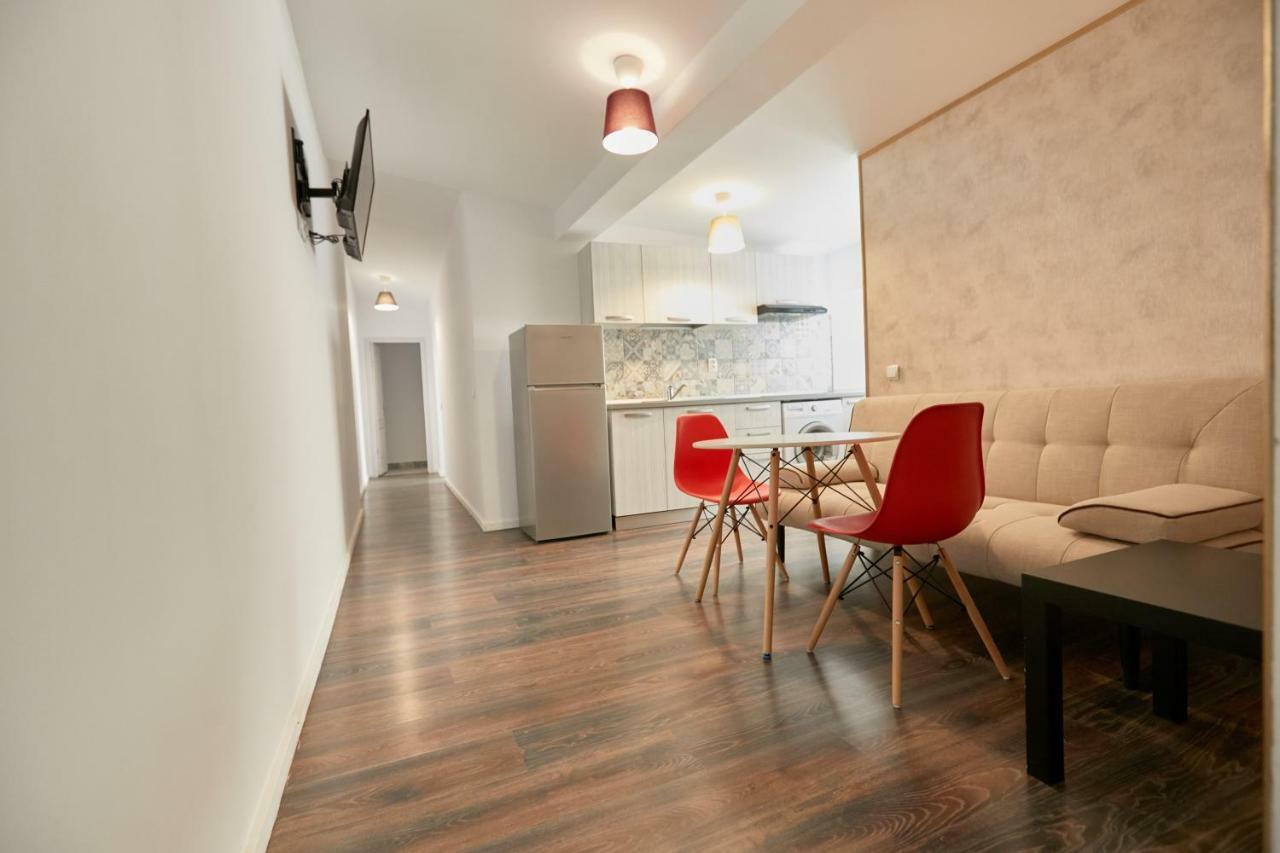 Stanford Apartments ブカレスト エクステリア 写真